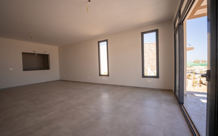 SHB-316 – Unique First-row stand-alone villa in Mesca Somabay