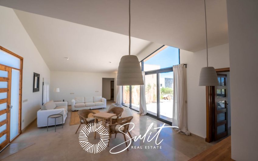 SHB-308 – Beautiful Three-bedroom standalone villa in Bay West, Soma Bay