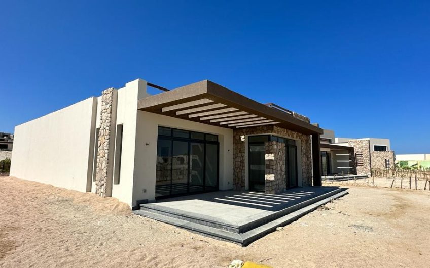 SHB-320 – Fully Finished First Row Studio Cabana in Mesca, Soma Bay.