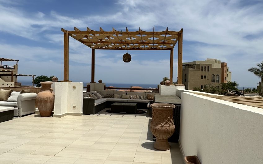 SHS-048 Fully Equipped with Wide Terrace Apartment in Azzurra Sahl Hasheesh for Sale.