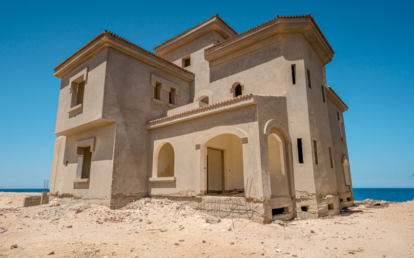 SHS-043 First Raw Beachfront Villa in Jamaran Sahl Hasheesh for Sale.